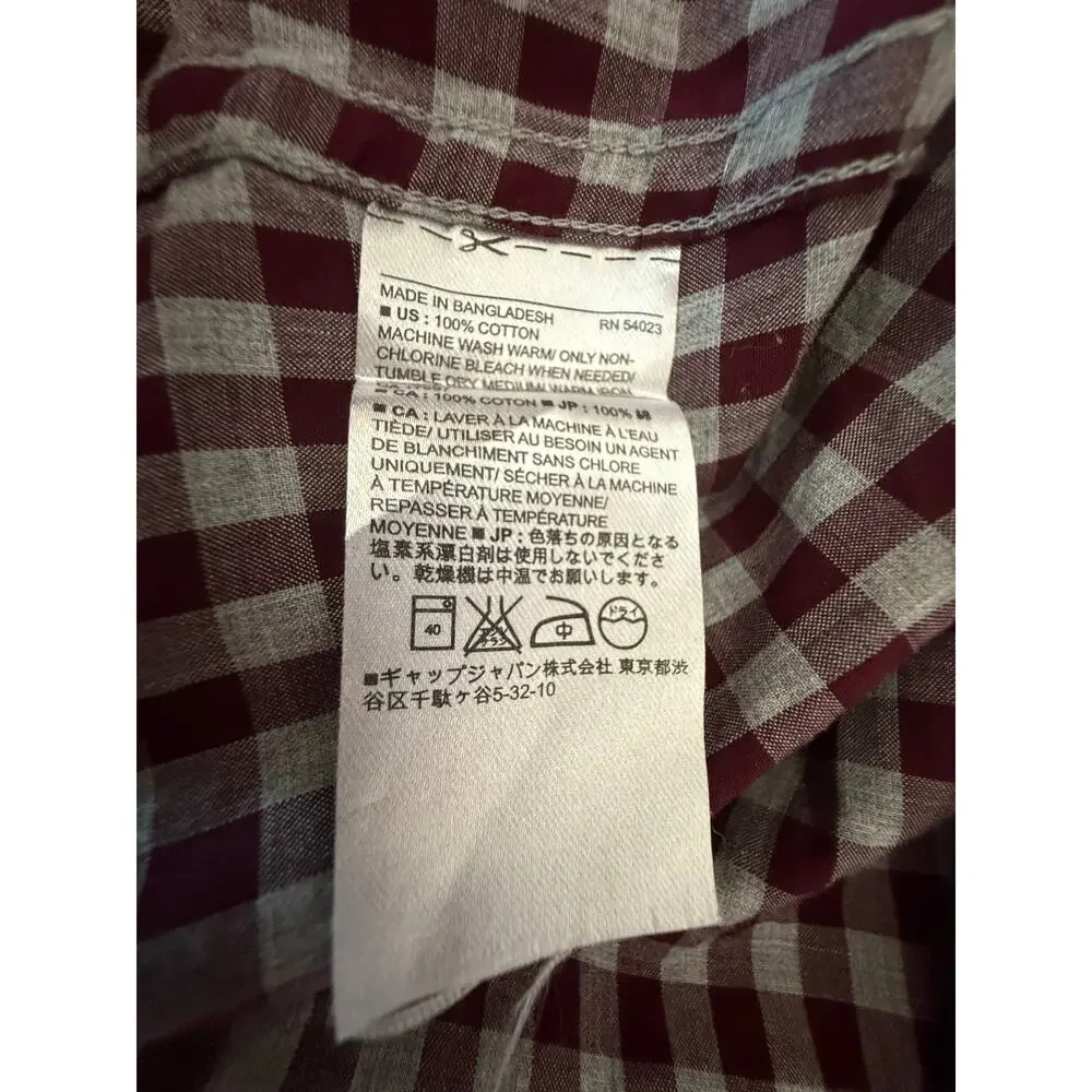 Banana Republic Slim Fit Med Button Down Burbundy Plaid
